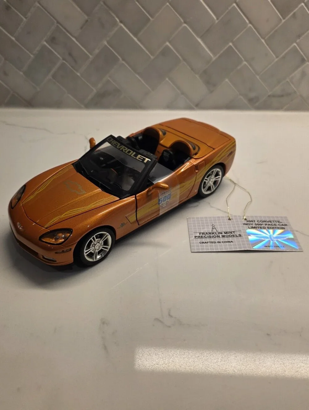 Franklin Mint 1:24 2007 Chevrolet Corvette Indy 500 Pace Car Convertible Diecast